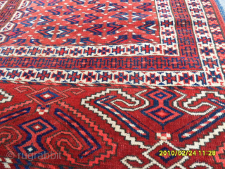 Antique Turkmen Ensi Rug Size: 160 x 130 cm. Mail: makifhali@yahoo.com                      