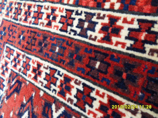 Antique Turkmen Ensi Rug Size: 160 x 130 cm. Mail: makifhali@yahoo.com                      