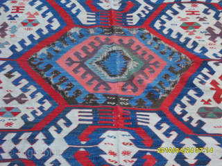 Antique Hotamısh Dragon Dizayn Anatolian Kilim
Size: 310 x 127 cm.
Mail: makifhali@yahoo.com                      