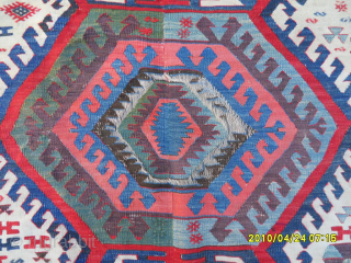 Antique Hotamısh Dragon Dizayn Anatolian Kilim
Size: 310 x 127 cm.
Mail: makifhali@yahoo.com                      