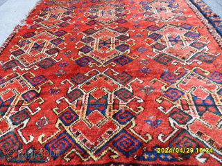 Antique Beshir Rug
Size: 190x123 cm.                            