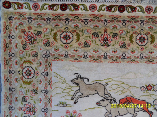 Seiden Hereke Hunting Scene
Size: 65 x 95 cm.
Mail: makifhali@yahoo.com                        