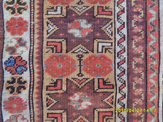 Antique Anatolian Milas Rug
Size: 137 x 101 cm.
Mail: makifhali@yahoo.com                        
