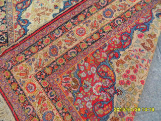 Antique Hacı Celili Rug
Size: 173 x 138 cm.
Mail: makifhali@yahoo.com                        