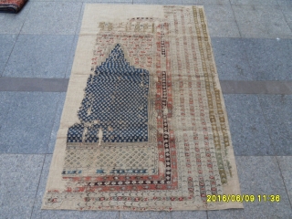 Antıque Anatolıan Fragment Sinekli Gördes Prayer Carpet size: 155x90 cm.                       