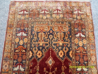 Anatolıan Kayseri Silk Prayer Carpet inside the silver metals. size: 108x58 cm.                     