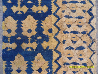 Antique Anatolian Rug
Size: 310 x 48 cm.
Mail: makifhali@yahoo.com                         
