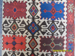 Antique Anatolian Kilim Fragment
Size: 210 x 80 cm.
Mail: makifhali@yahoo.com                        