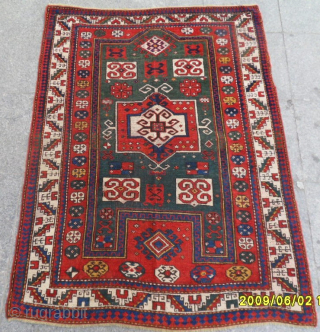 Antique Caucasian Fahrola Rug
Size: 155 x 115 cm.
Mail: makifhali@yahoo.com                        