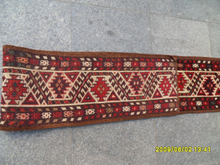 Antique Turkmen Chador 
Size: 222 x 32 cm. 
Mail: makifhali@yahoo.com                       