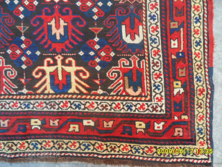 Antique Caucasian Karabag Rug
Size:190 x 140 cm.
Mail: makifhali@yahoo.com                         