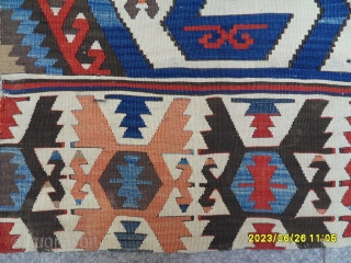 Antique Anatolian Fragment Kilim
size: 131x80 cm.                           