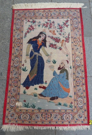 Antique Persian Isfahan Rug
size: 114x72 cm.                           