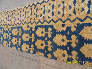 Antique Early 19th century Anatolian Rug 
 Size: 310 x 48 cm. Mail: makifhali@yahoo.com                   