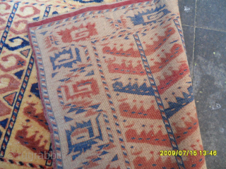 Turkmen Asmalyk 30-40 Years Old White Background
Size: 150 x 70 cm.
Mail: makifhali@yahoo.com                     