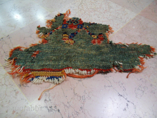 Antıque Anatolıan Ushak Fragment Just Green Color. size:35x50
makifhali@yahoo.com
GSM: +905324212758