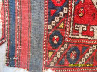 Antique Bergama Fragment
Size: 135 x 97 cm.
Mail: makifhali@yahoo.com                         