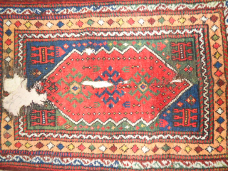 Rare Antıque Anatolıan Small Carpet All Naturall Colors size: 106x73
Mail: makifhali@yahoo.com
GSM: 5324212758                     