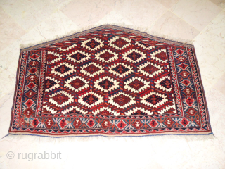 Antıque Turkoman Asmalık All Natural Colors And Perfect size: 122x80
Mail: makifhali@yahoo.com
GSM: +905324212758                     