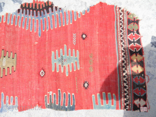 Rare Antıque Anatolıan Kelim Fragment size.137x68
Mail.makifhali@yahoo.com
GSM.+905324212758