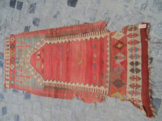 Rare Antıque Anatolıan Prayer Fragment Kelim size: 153x65
Mail.makifhali@yahoo.com
GSM:+905324212758