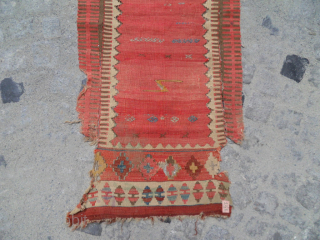 Rare Antıque Anatolıan Prayer Fragment Kelim size: 153x65
Mail.makifhali@yahoo.com
GSM:+905324212758