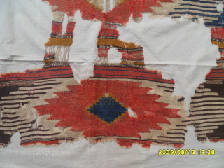 Antique Manastır Kilim
Size: 205 x 165 cm.
Mail: makifhali@yahoo.com                         