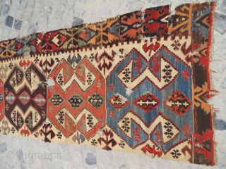 Antıque Anatolıan Half Kelim size:440x100 cm.
Mail: makifhali@yahoo.com
GSM:+905324212758