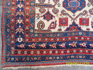 Antique Caucasian White Floor Prepedil Rug
Size: 240 x 153 cm.
Mail: makifhali@yahoo.com                      