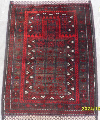 Antique Green Floor Baluch Rug Size: 110x83 cm. Mail: makifhali@yahoo.com                       