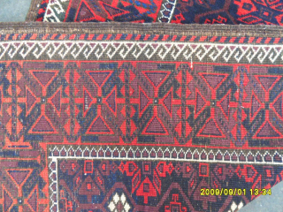 Antique Baluch Rug 
Size: 150 x 85 cm.
Mail: makifhali@yahoo.com                        