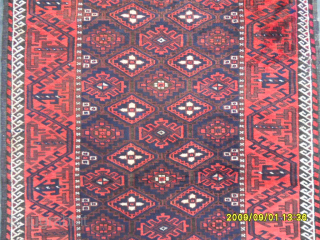 Antique Baluch Rug
Size: 210 x 115 cm.
Mail: makifhali@yahoo.com                         