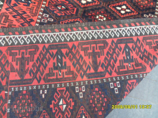 Antique Baluch Rug
Size: 210 x 115 cm.
Mail: makifhali@yahoo.com                         
