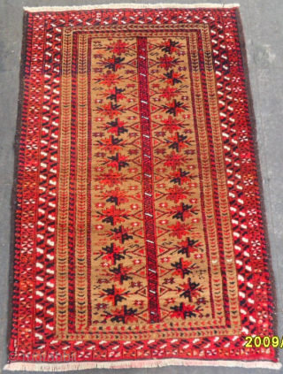 Antique Baluch Rug
Size: 117 x 79 cm.
Mail: makifhali@yahoo.com                         