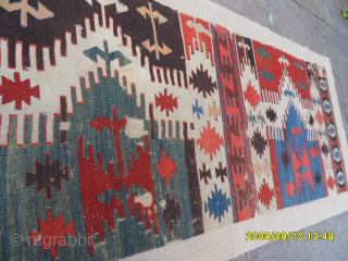 Antique Anatolian Konya Karapınar Saf Kilim
Size: 280 x 72 cm.
Mail: makifhali@yahoo.com                      