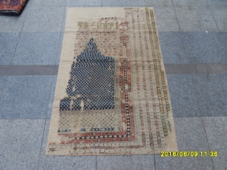 Gördes Fragment Carpet Prayer. size: 155x90 cm.                          