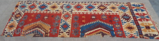 Antique Anatolian Karakuzulu Kilim
SİZE: 255 X 95 CM.
MAİL: makifhali@yahoo.com                        