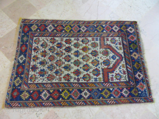 Antıque Caucasıan Shirvan Marashali size: 130x93 
mail. makifhali@yahoo.com                         