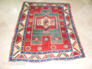 Antıque Caucasıan Fahrola Kazak. size: 146x120 
mail. makifhali@yahoo.com                         