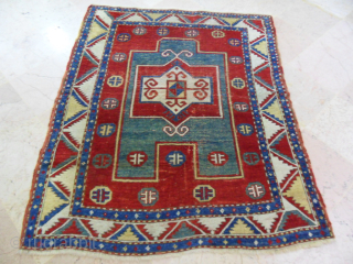 Antıque Caucasıan Fahrola Kazak. size: 146x120 
mail. makifhali@yahoo.com                         