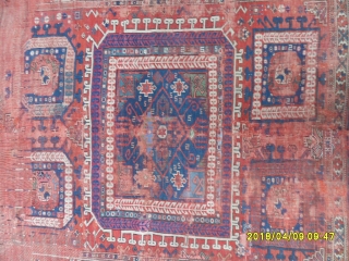 Bergama Fragment Carpet size: 190x180 cm.                           