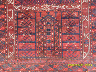 Antique Ensi Rug
Size: 205 x 147 cm.
Mail: makifhali@yahoo.com                         