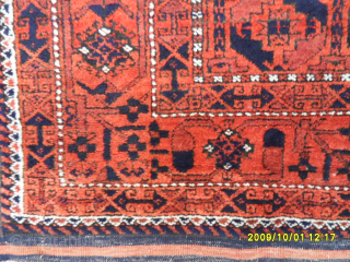 Antique Baluch Rug
Size: 265 x 140 cm.
Mail: makifhali@yahoo.com                         