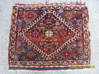 Antique Shiraz Qashqai Bagface
Size: 73 x 62 cm.
Mail: makifhali@yahoo.com                        