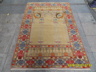 Antique Transylvania Tuduk Rug 
Size: 205 x 140 cm.
Mail: makifhali@yahoo.com                       