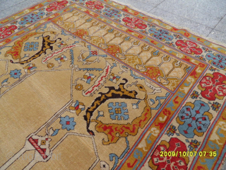 Antique Transylvania Tuduk Rug 
Size: 205 x 140 cm.
Mail: makifhali@yahoo.com                       