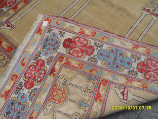 Antique Transylvania Tuduk Rug 
Size: 205 x 140 cm.
Mail: makifhali@yahoo.com                       