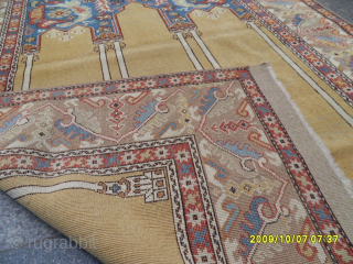 Antique Transylvania Tuduk Rug 
Size: 215 x 140 cm.
Mail: makifhali@yahoo.com                       