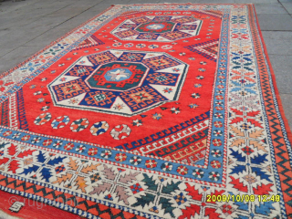 Anatolian Balıkesir Rug
Size: 225 x 153 cm.
Mail: makifhali@yahoo.com                         