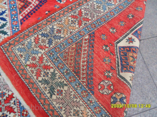 Anatolian Balıkesir Rug
Size: 225 x 153 cm.
Mail: makifhali@yahoo.com                         